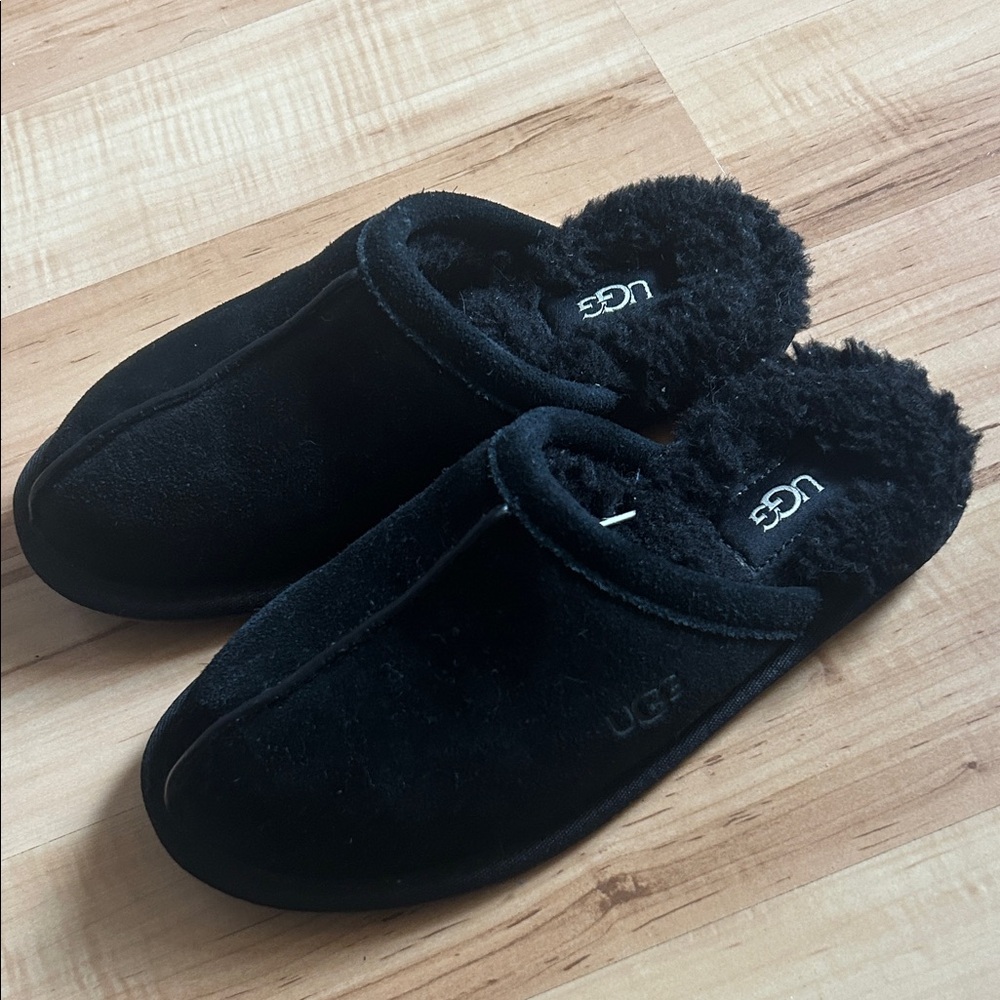 UGG Black Cozy Loafers